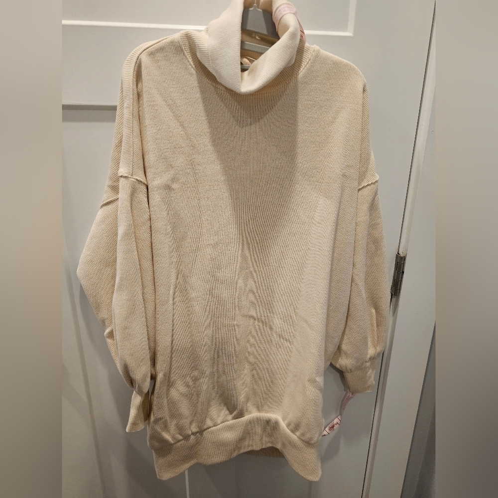 Choosy Oversized Boyfriend Sweater Cream Ribbed Turtleneck Pullover NWT Small